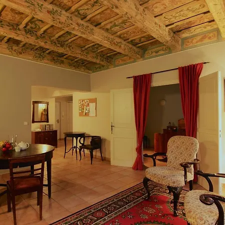 Vlasska House At The 3 Swallows
