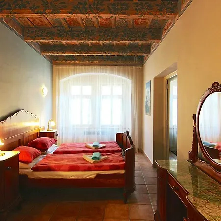 Appartement Vlasska House At The 3 Swallows