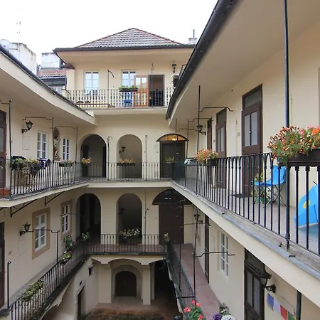 Vlasska House At The 3 Swallows Appartement *