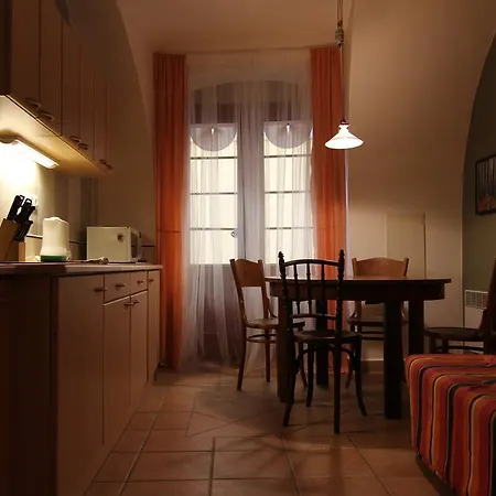 Vlasska House At The 3 Swallows Appartamento *